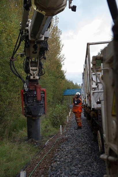 Pilling rig working to deliver electrification